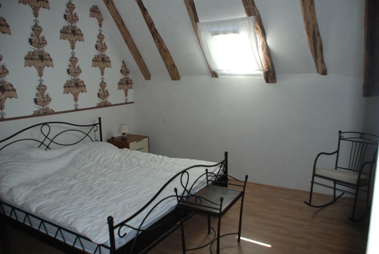 Gites Chateau Le Bois 圣朱利安奥博伊 外观 照片