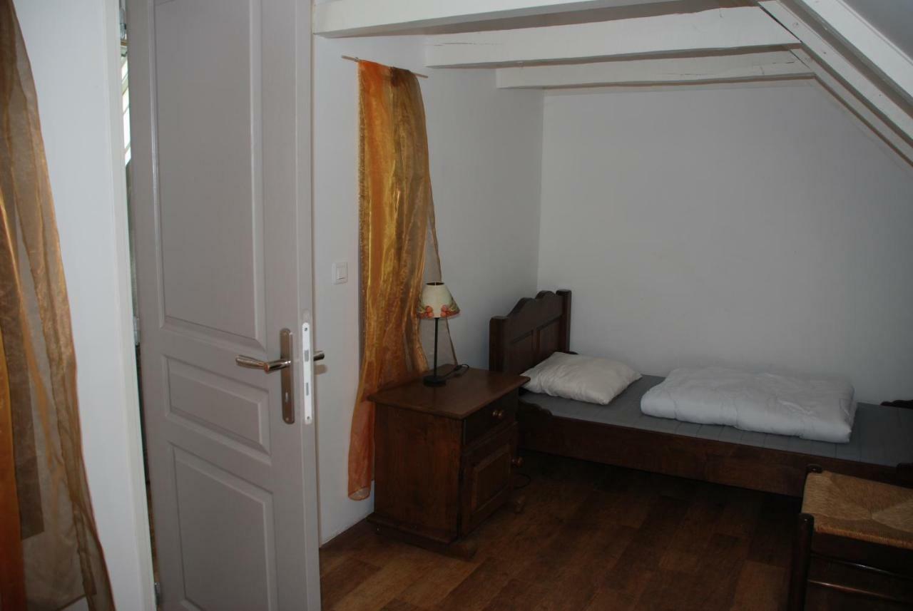 Gites Chateau Le Bois 圣朱利安奥博伊 外观 照片
